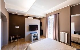 New Amazing Mono Located In Moscova District From Moscova Suites Apartments Group